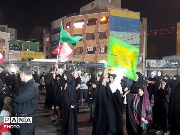 اجتماع باشکوه عظیم مردم غیور شهر قدس در میدان امام خامنه‌ای 
