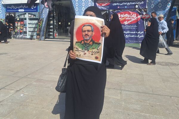مراسم تشییع پیکر سردار شهید غلامحسین غیب پرور