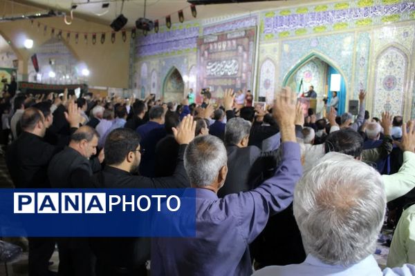 مراسم بزرگداشت شهدای اقتدار در مصلای امام خمینی(ره) یاسوج 