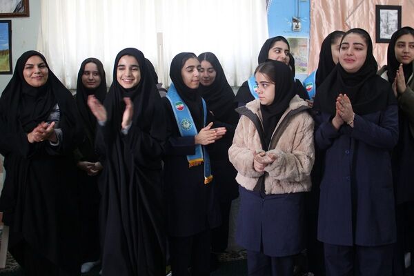 جلوه خلاقیت دانش‌آموزان بنت‌الهدی در هفته «ماها»