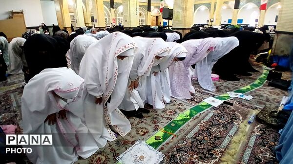 گرامیداشت روز هلال‌احمر با استقرار نیروهای امدادی در محل برگزاری نماز جمعه