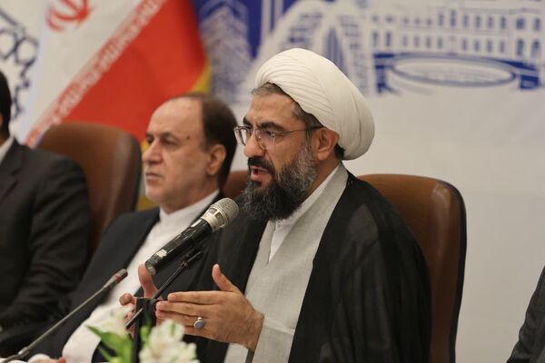 همدان میزبان نشست شهرداران کلانشهرهای کشور