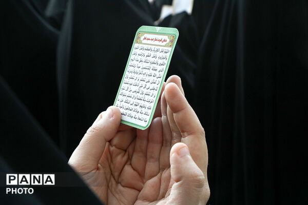 اقامه نماز عید فطر در حرم مطهر رضوی-۲
