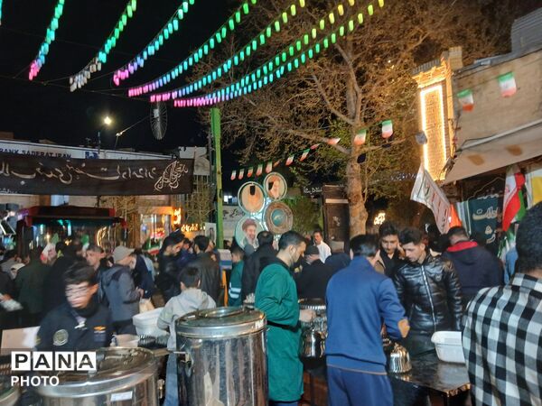 خدمت رسانی در حاشیه تجمعات نیشابور 
