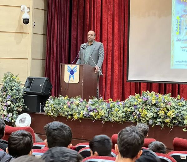 جشنواره امامت و مهدویت در بخش شهرستانی با شرکت بیش از ۲۵۰ اثر در دانشگاه آزاد اسلامی واحد فیروزکوه