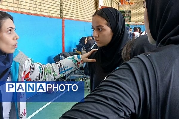 آغاز مسابقات استانی بسکتبال دختران شهرستانهای تهران در کهریزک 