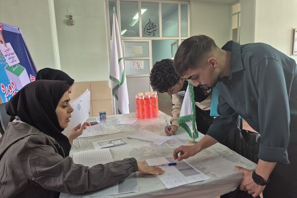 پذیرش رؤسای شورای دانش‌آموزی انتخابات استانی پسران در فارس