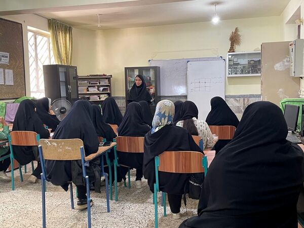 آموزش عکاسی فصل رویش انجمن اسلامی