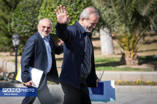 حاشیه جلسه هیات دولت