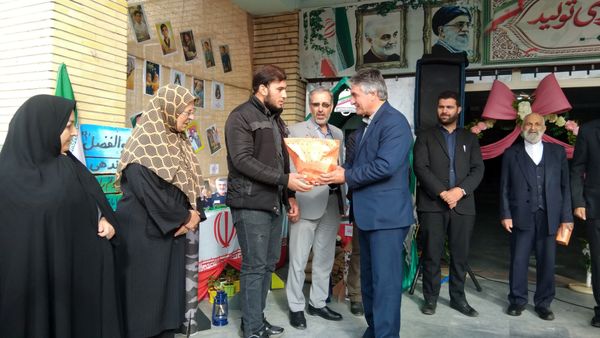 مهر تحصیلی در مدارس اهر