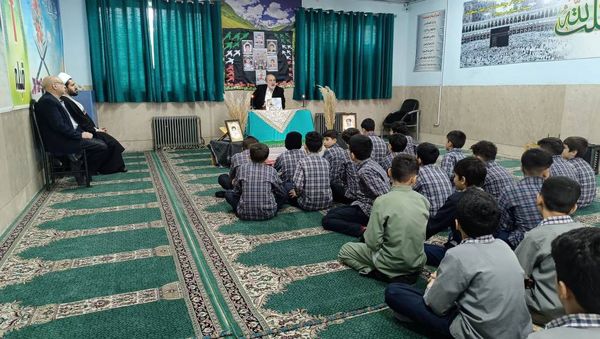 طرح‌ملی‌لاله‌های‌روشن و یادواره شهدای دانش آموز در مدرسه هیات امنایی فرهنگ و  مدرسه شهید رجایی شهرستان قدس