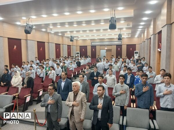 آغاز طرح «هر دانش‌آموز، یک مهارت» و تجلیل از برگزیدگان جشنواره نوجوان خوارزمی در مشهد