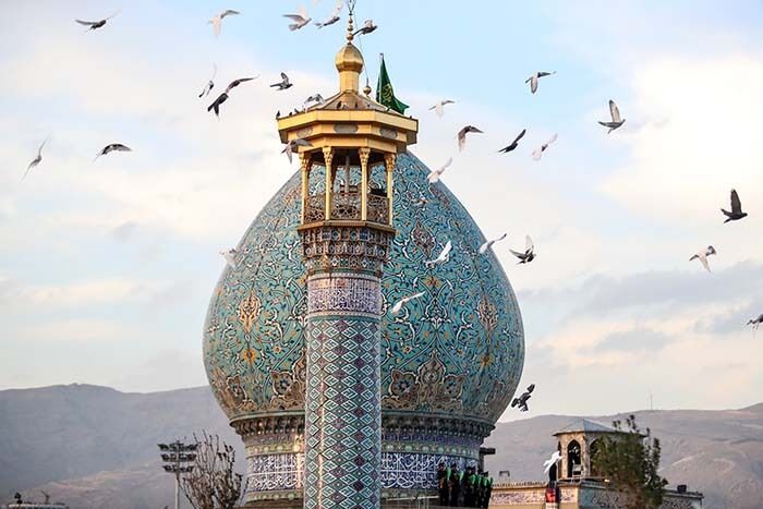 نورافشانی گنبد حرم شاهچراغ(ع) در دستور کار قرار گیرد