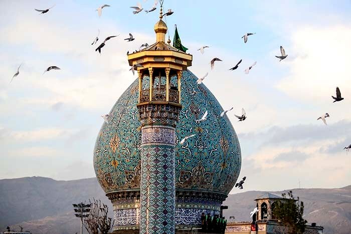 نورافشانی گنبد حرم شاهچراغ(ع) در دستور کار قرار گیرد