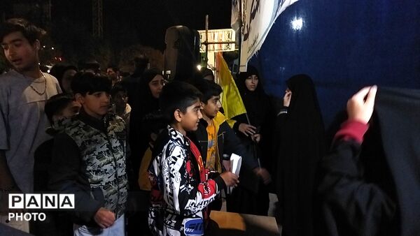 موکب محبان مهدی در چهل و سومین شب از اجتماعات مردم نیشابور 