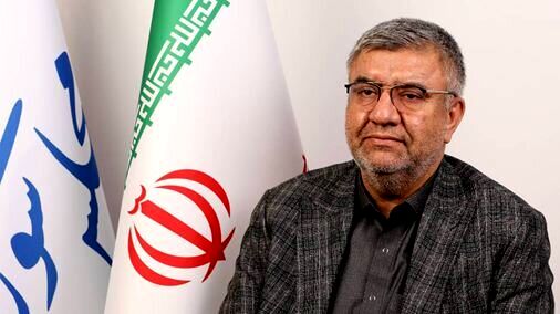 علیرضا کاظمی مدیری کم نظیر در مجموعه مدیریت کشور است