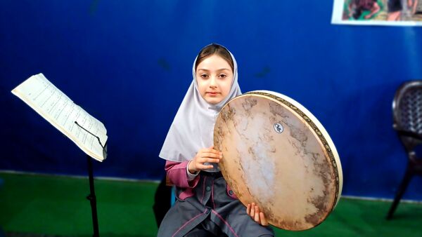 برگزاری نمایشگاه ماها در دبستان ام السلمه ۲ شهرستان جاجرم