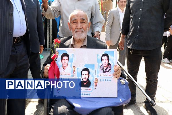 هفتمین کنگره شهدای معلم و بیش از ۱۱۰۰ دانش آموز شهید منطقه ۱۶