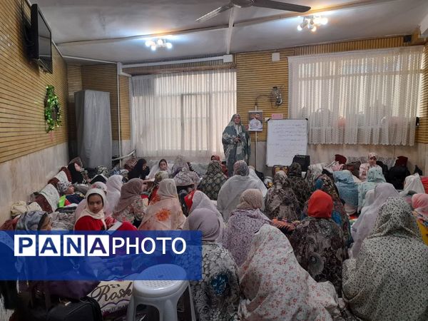 اعتکاف دانش‌آموزان منطقه ۱۶؛ دارالشهدای شهر تهران 