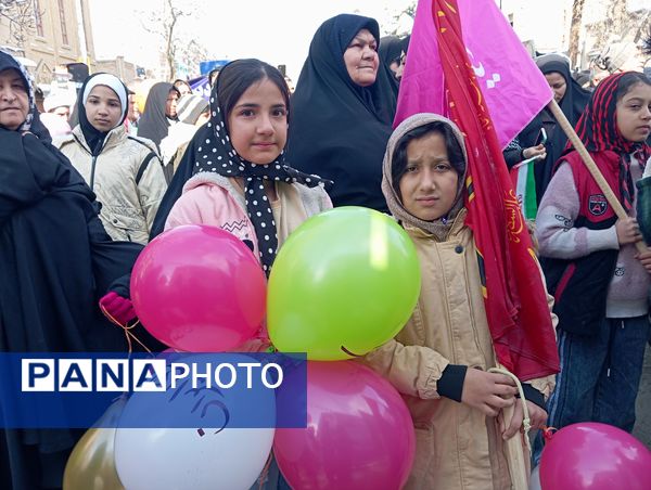 حماسه‌آفرینی مردم دیار عطار و خیام