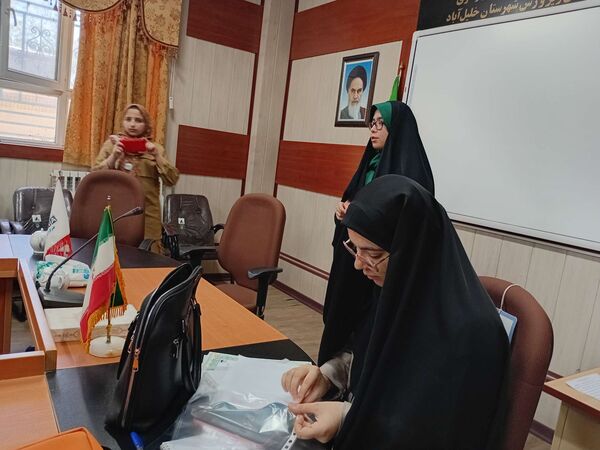  جلسه تقدیر از خبرنگاران فعال تیرماه 1404 در خلیل آباد