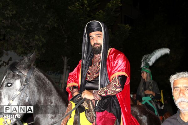 قرار همیشگی مردم اینبار با سالروز ورود امام رضا (ع) به نیشابور