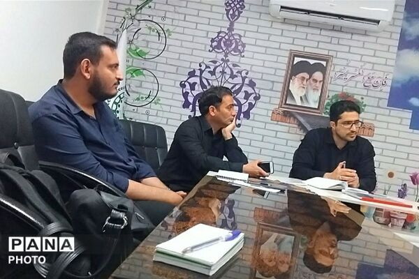 هم اندیشی معاون پرورشی و شورای دانش‌آموزی شهرستان ملارد