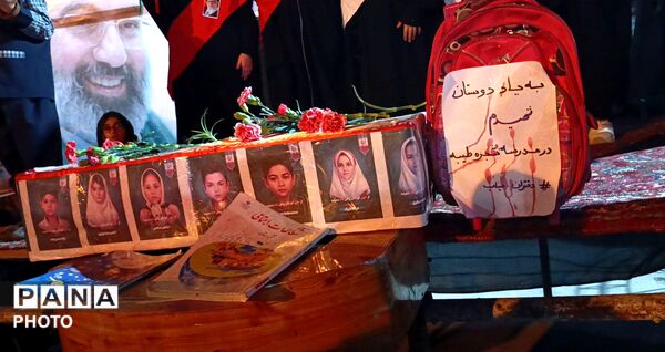 تجمع مردمی شهرستان کردکوی در تجدید بیعت با رهبر معظم انقلاب
