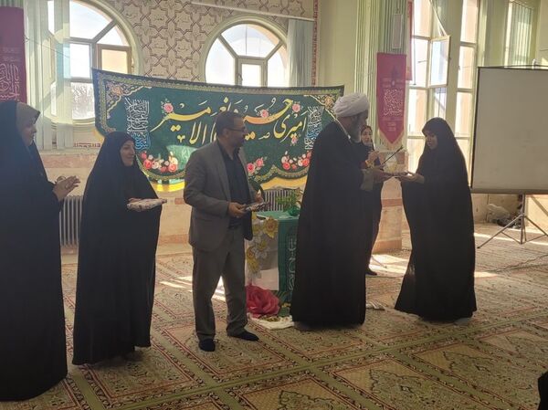 آیین افتتاحیه دهمین دوره طرح مصباح الهدی در مدارس ملارد 