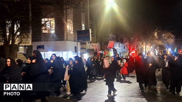 راهپیمایی مردم باخرز برای خونخواهی شهیدان و رهبر انقلاب اسلامی