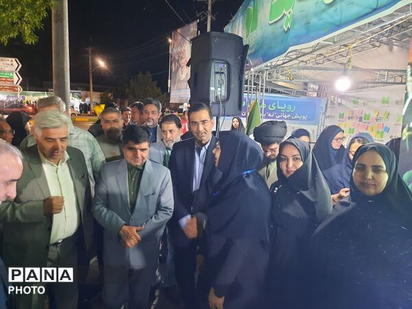 جشن عید غدیر در میدان دانشجو به همت آموزش و پرورش ناحیه ۶ مشهد