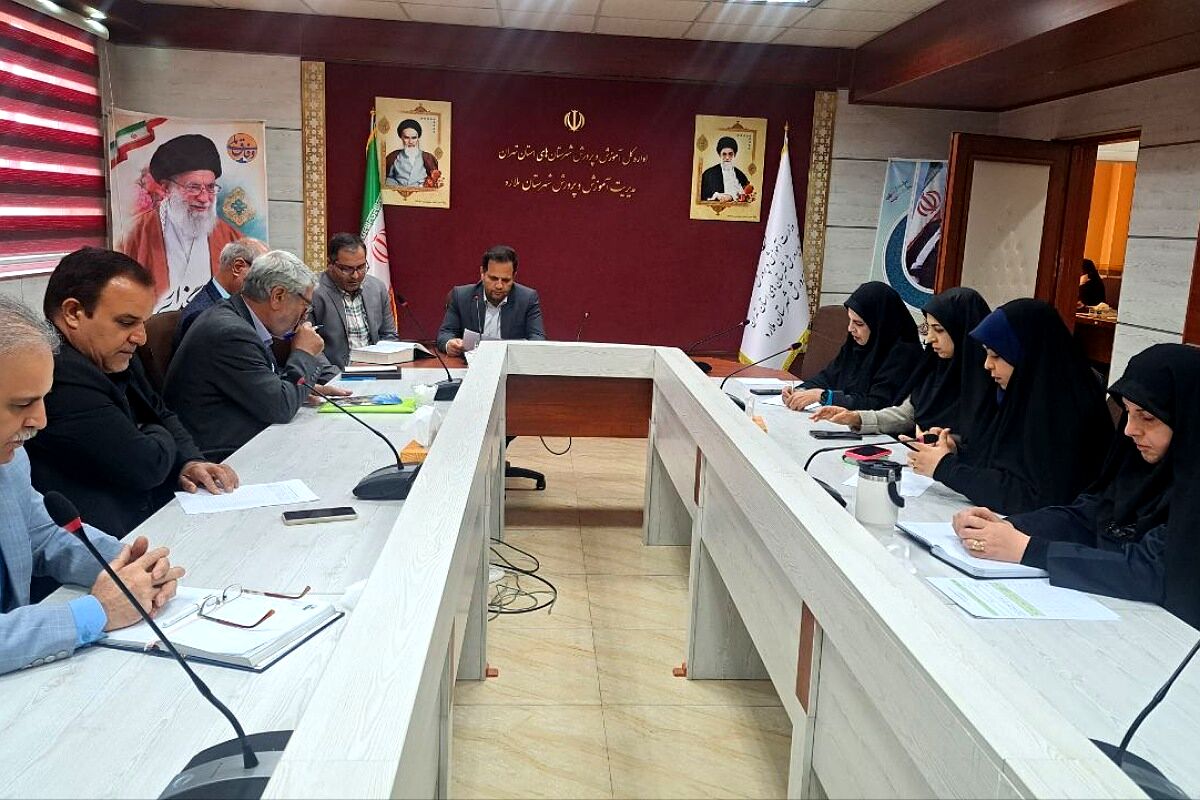 ضرورت برقراری ارتباط مربیان و والدین با نسل مدرن از طریق ابزارهای نوین