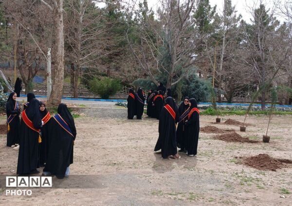 مراسم کاشت نهال در اردوگاه شهید رجایی شهرستان نیشابور