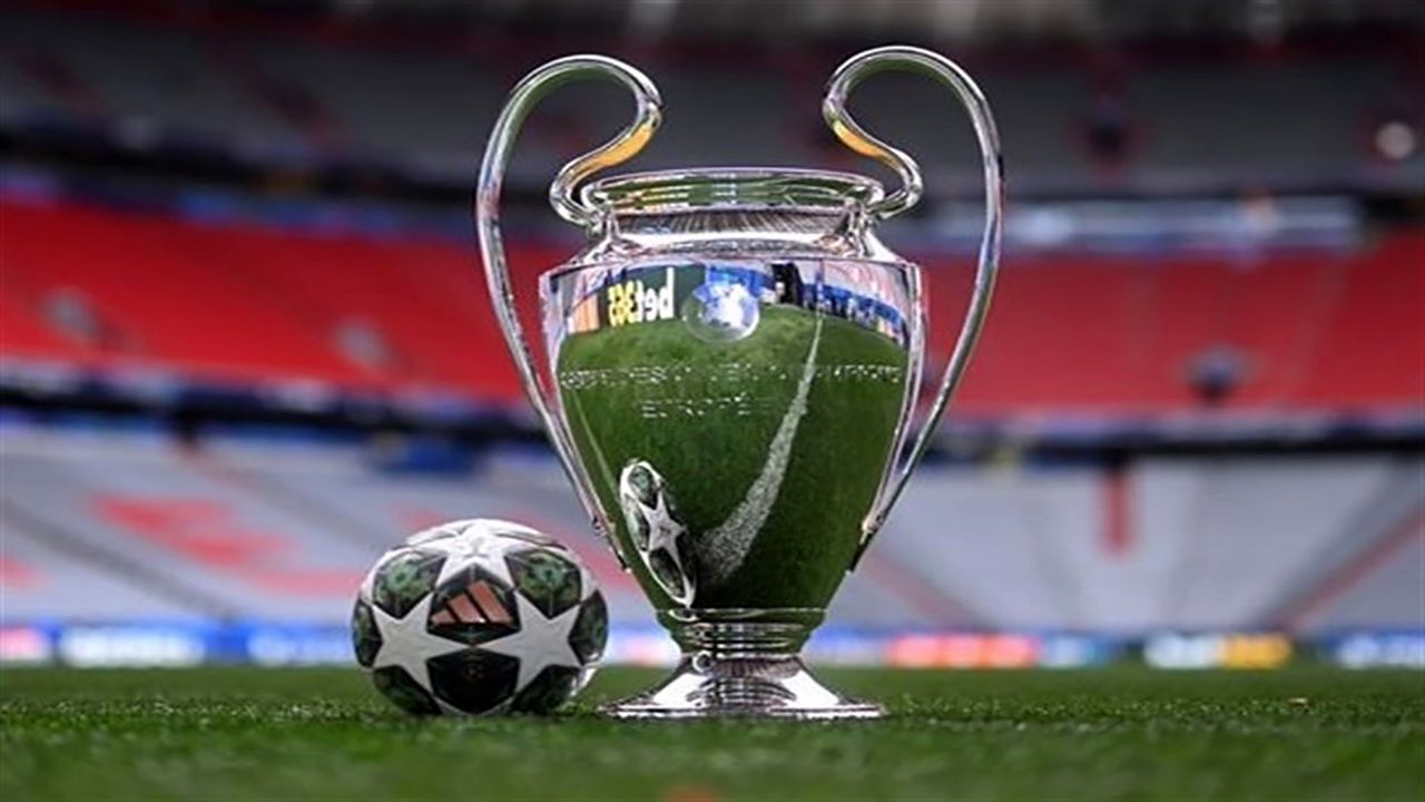 جای خالی افعی‌ها؛ برتری آبی‌اناری‌ها بر کهکشانی‌ها