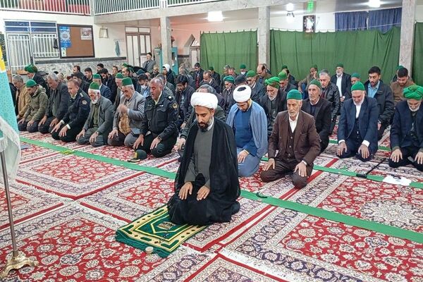 اقامه نماز جمعه در شهر بار نیشابور