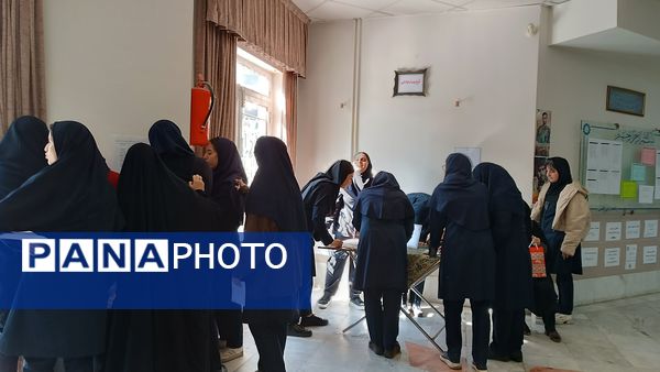 انتخابات شورای دانش‌آموزی در دبیرستان شاهد ارض اقدس 