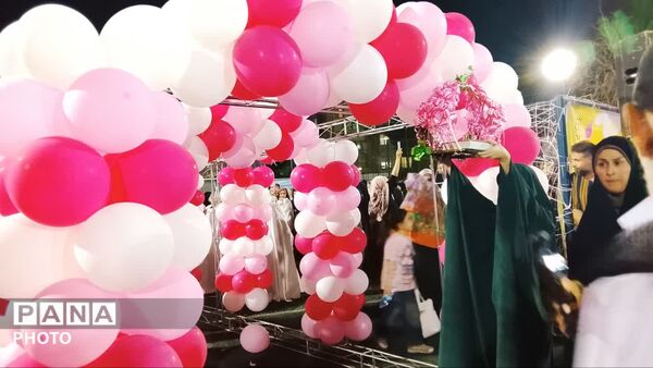 طلیعه بندگی خالق مهربان در جشن تکلیف دختران منطقه ۱۰