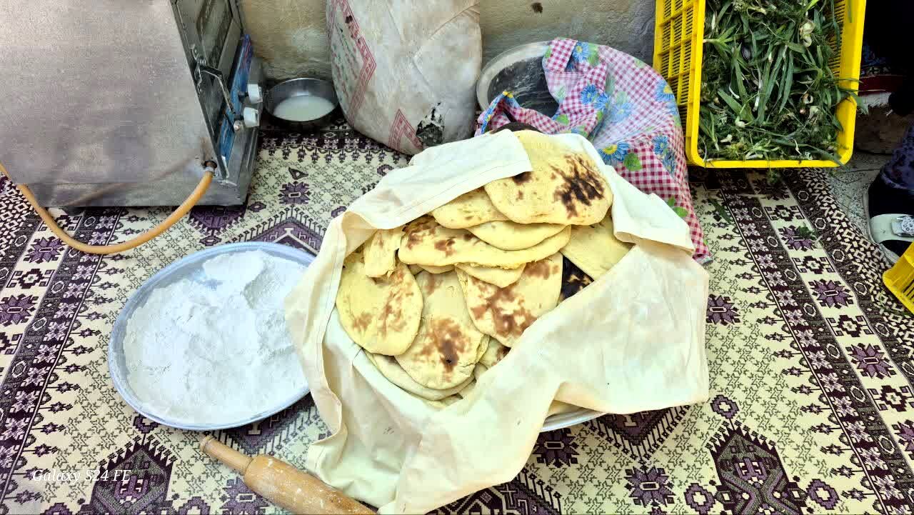  اولین جشنواره محصولات خانگی روستای سپیداران  ساوجبلاغ 