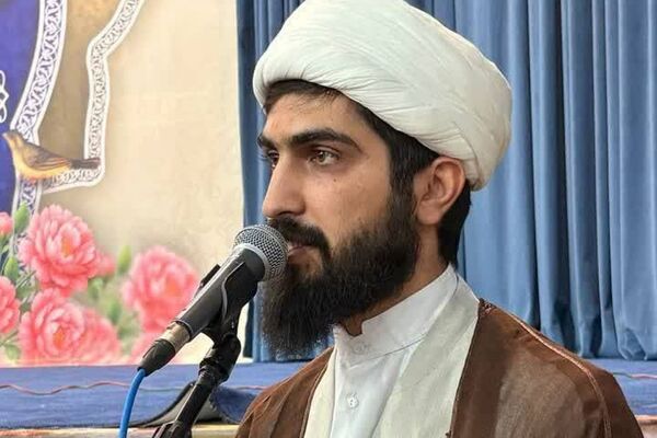 تجلیل از پیرغلامان و ستایشگران اهل‌بیت(ع) در آیین معنوی ایام فاطمیه در پیشوا