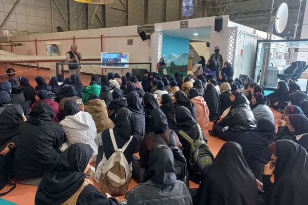 اعزام اولین گروه دانش آموزان شهرستان قرچک به اردوی راهیان پیشرفت 