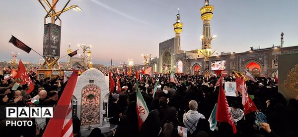 تشییع باشکوه رهبر انقلاب در مشهد 