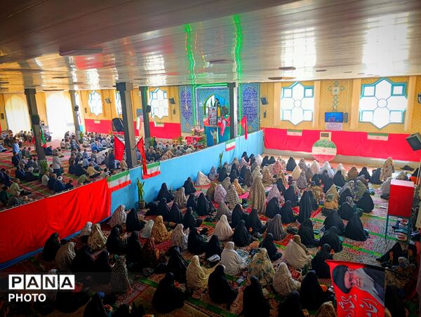اوقات فراقت برای کودکان در مصلی نماز جمعه