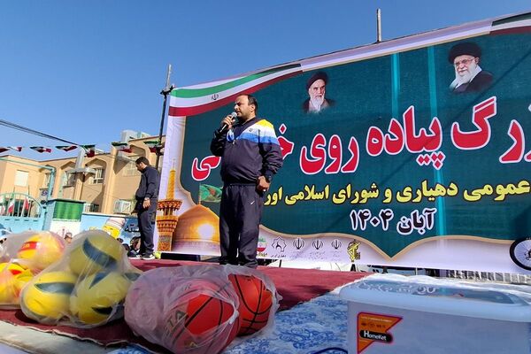  همایش بزرگ پیاده روی خانوادگی در نسیم‌شهر 