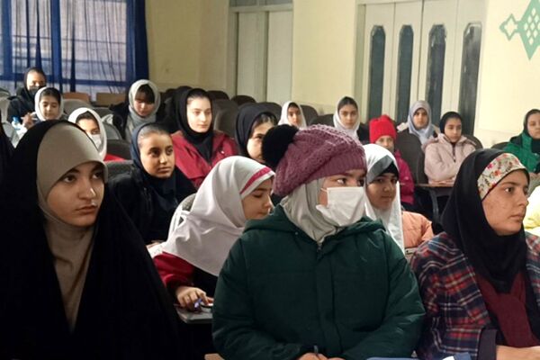 دوره تخصصی عکاسی و فیلمبرداری خبری ویژه دانش‌آموز خبرنگاران پانا شهریار