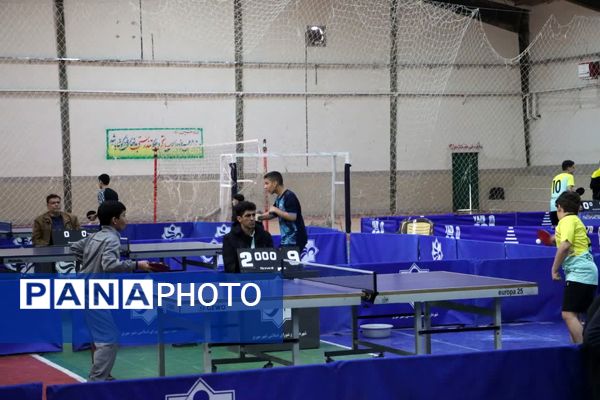  اختتامیه اولین روز از چهل و یکمین دوره مسابقات استانی تنیس روی میز در مهریز