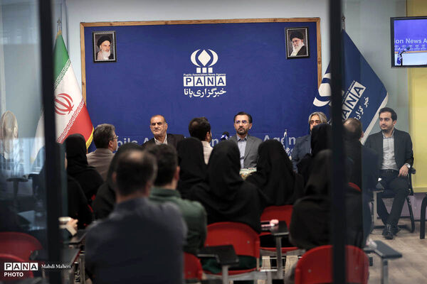 دیدار صمیمی قائم مقام سازمان دانش آموزی با خبرنگاران خبرگزاری پانا