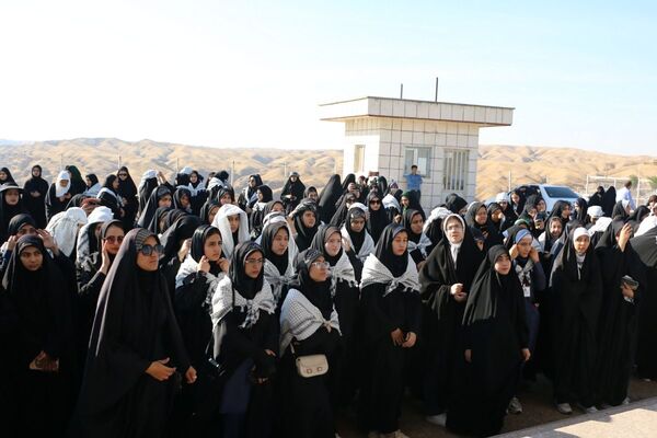 روز دوم سفر راهیان نور دانش‌آموزان ملارد در مسیر حماسه و نور