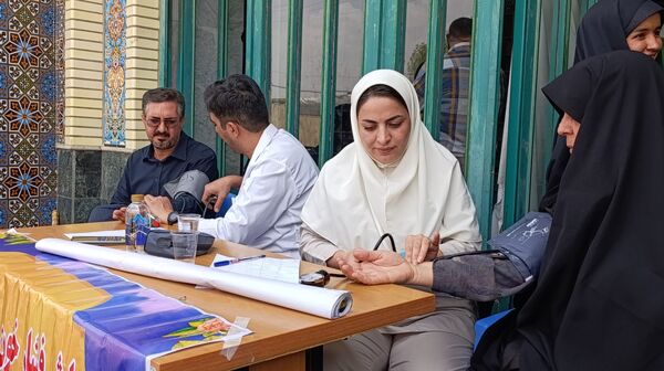 پایش مداوم فشار خون و قند خون، کلید سلامت شهرستان‌ شازند 