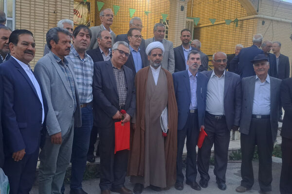 جشنی برای یک قرن آموزش