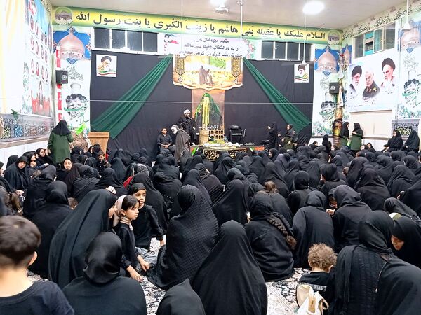سومین شب عزاداری سیدالشهدا (ع) در فرح‌آباد کاشمر
